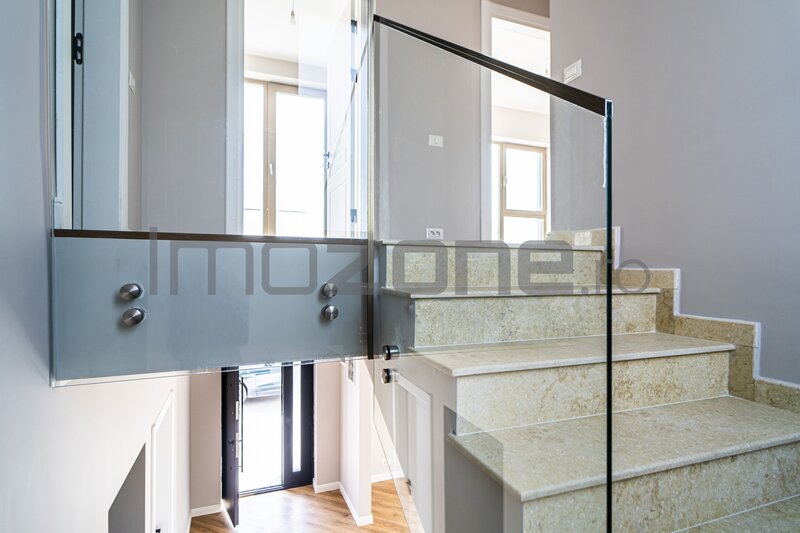 Otopeni, casa individuala 4 camere, finisaje deosebite, mutare imediata